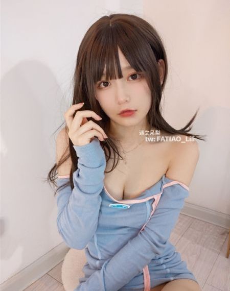 人妻福利姬二区_迅雷在线观看