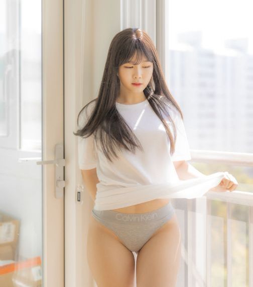 欧美特大特白屁股ass_蓝光免费观看最新