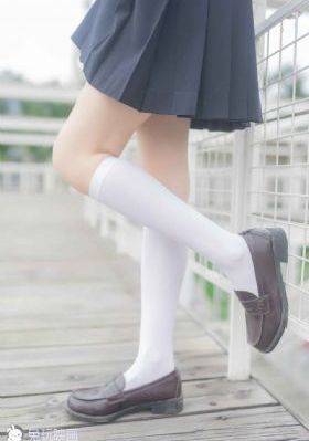 中文字幕制服丝袜av久久_DVD免费观看视频